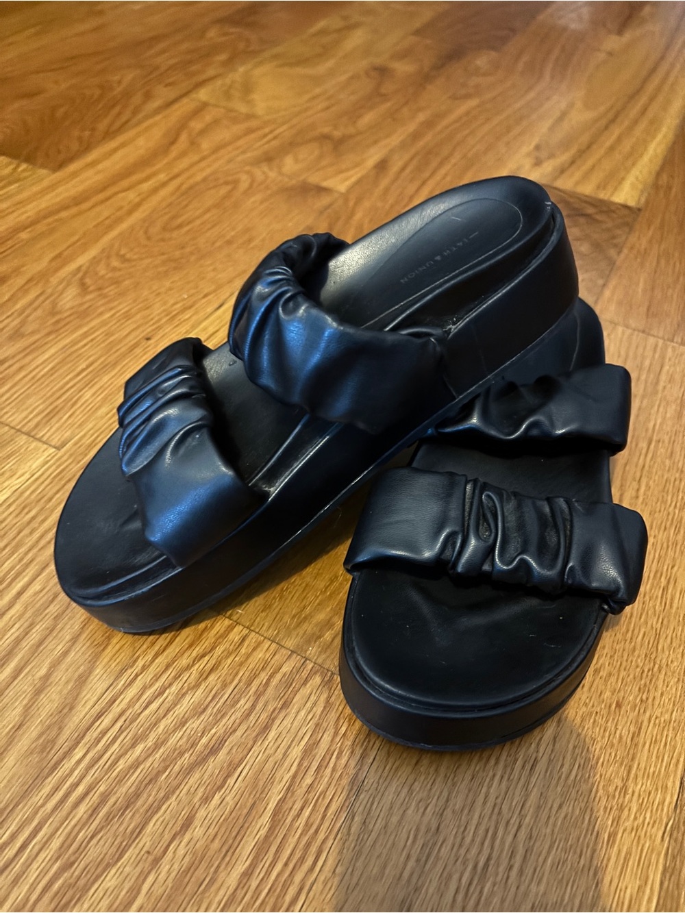Black Women's Platform Slide Sandals with Ruched Straps
